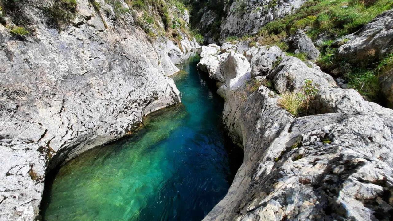 Riano En Las Montanas De Carmen Εξωτερικό φωτογραφία